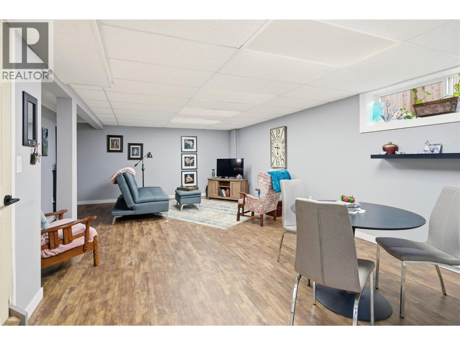 1497 Lombardy Square, Kelowna