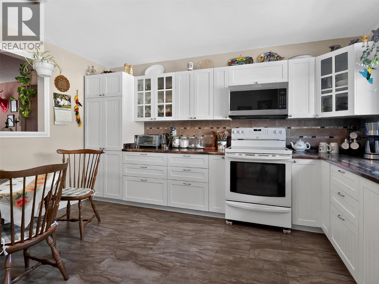 201 CORNWALL Place, Ashcroft