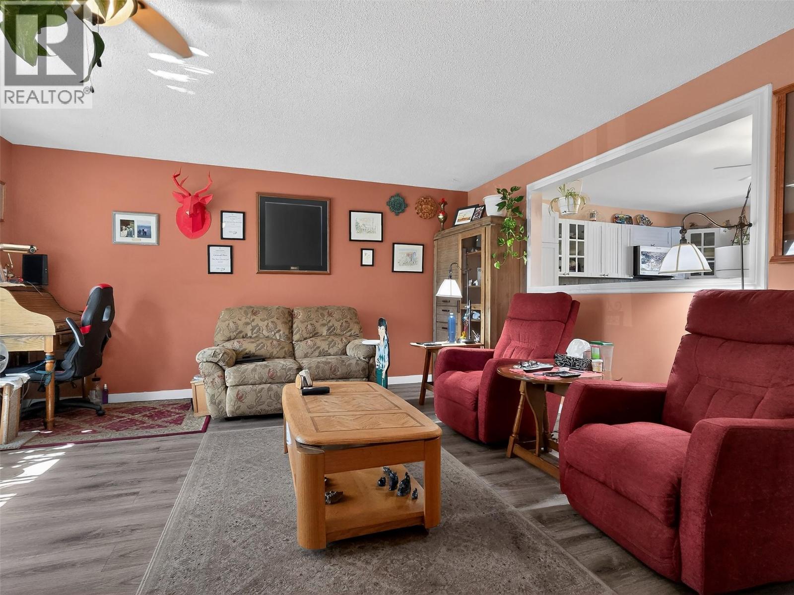 201 CORNWALL Place, Ashcroft