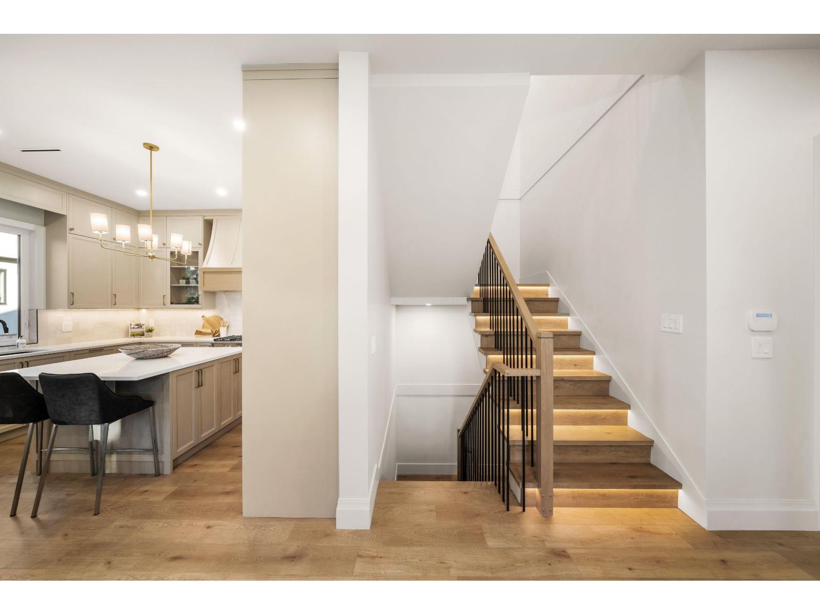 102 18171 59 AVENUE, Surrey