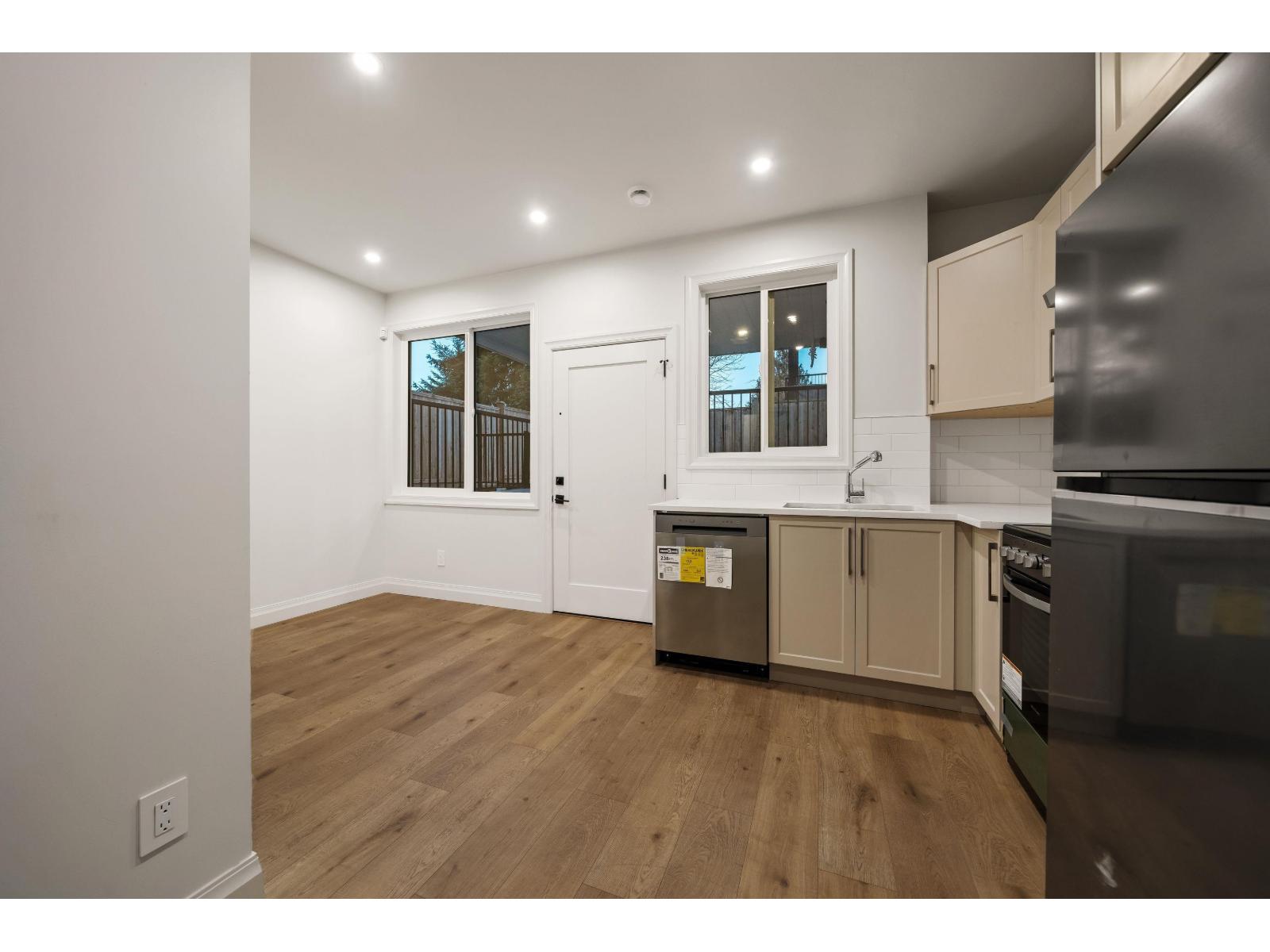 102 18171 59 AVENUE, Surrey