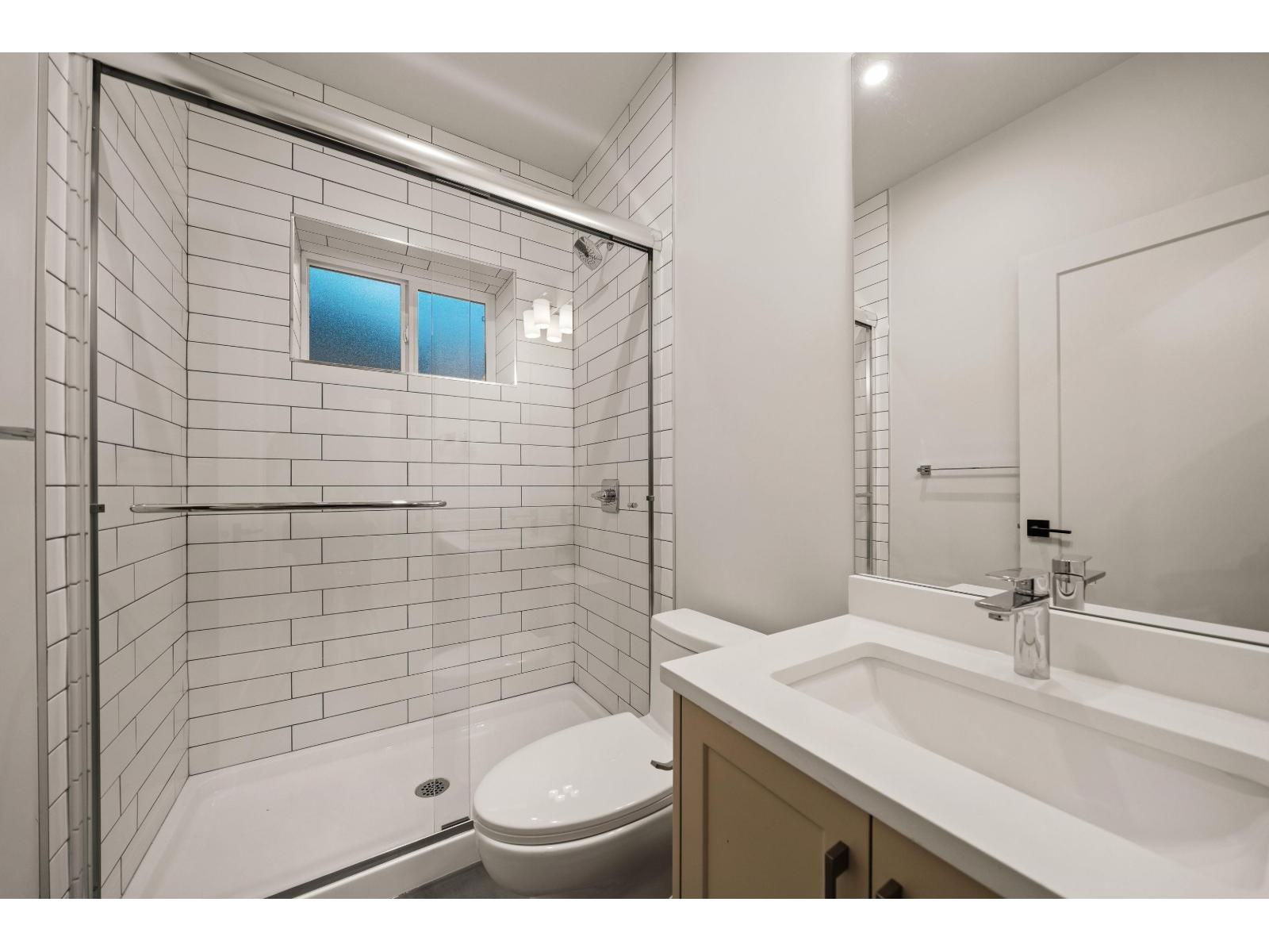 102 18171 59 AVENUE, Surrey