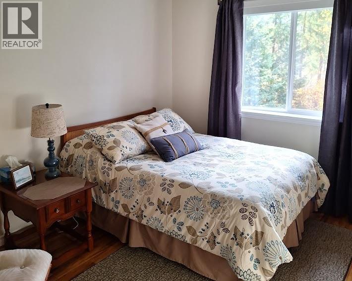 328 Dunlevy Road, Clearwater