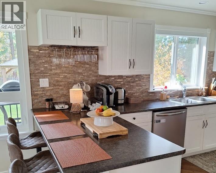 328 Dunlevy Road, Clearwater