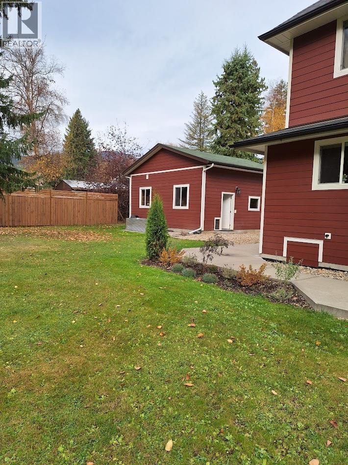 328 Dunlevy Road, Clearwater