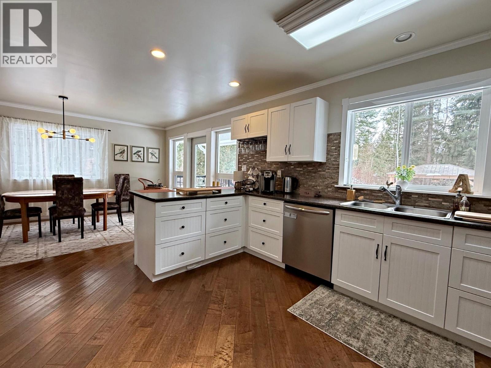 328 Dunlevy Road, Clearwater