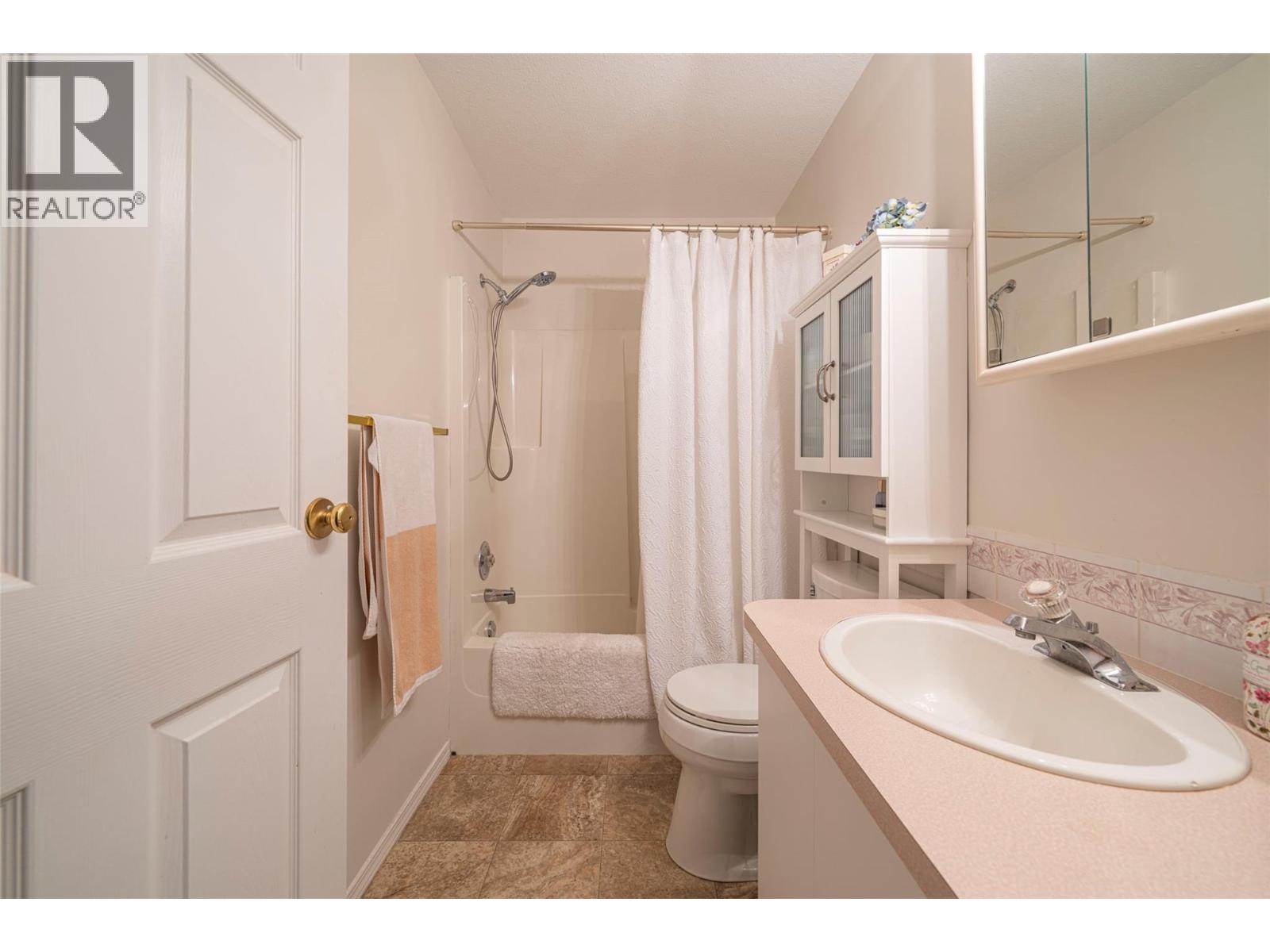 501 Kildonan Avenue Unit# 2, Enderby