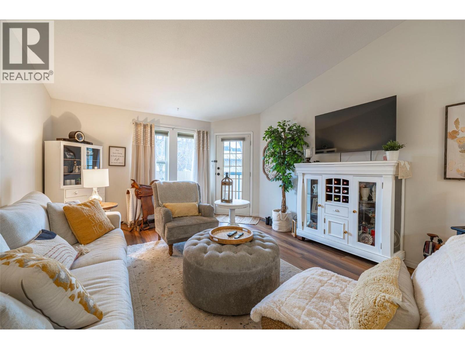 501 Kildonan Avenue Unit# 2, Enderby