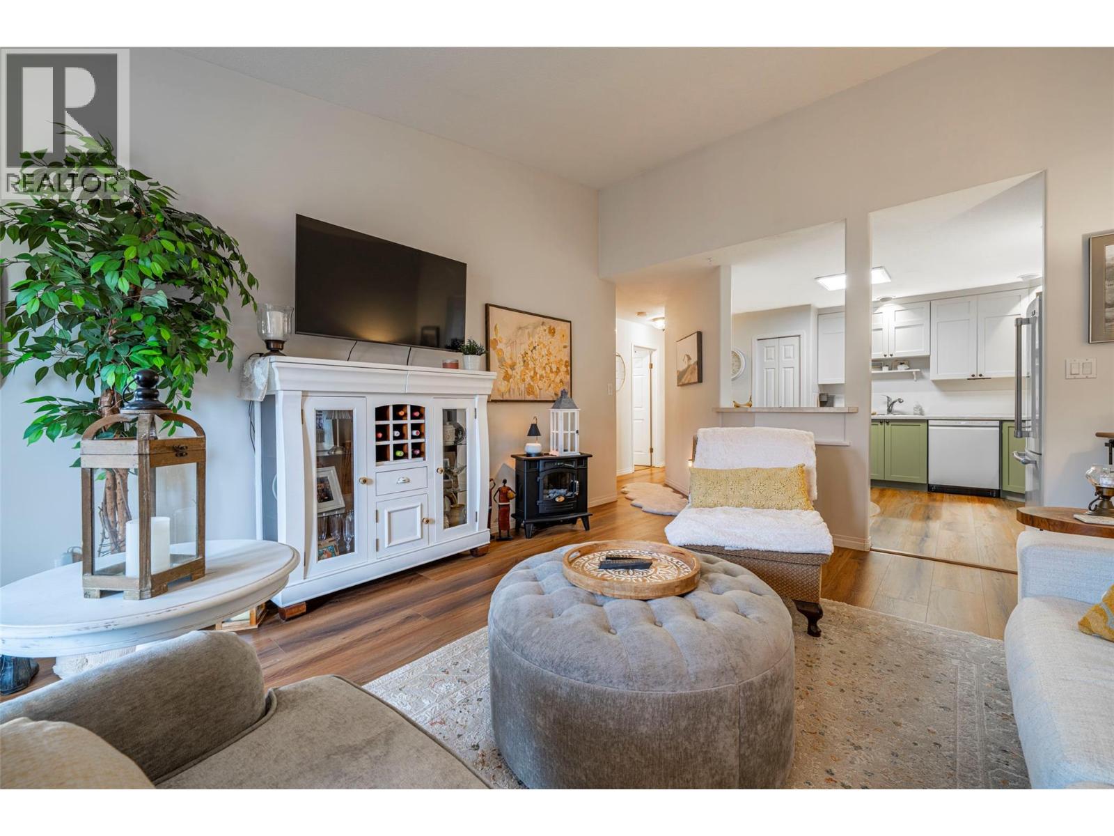 501 Kildonan Avenue Unit# 2, Enderby