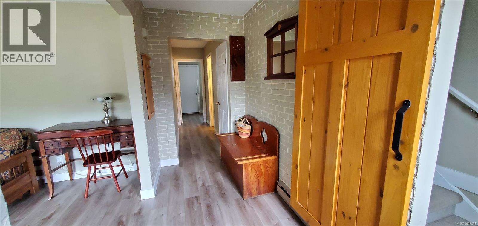 #46 500 MUCHALAT PL - 11