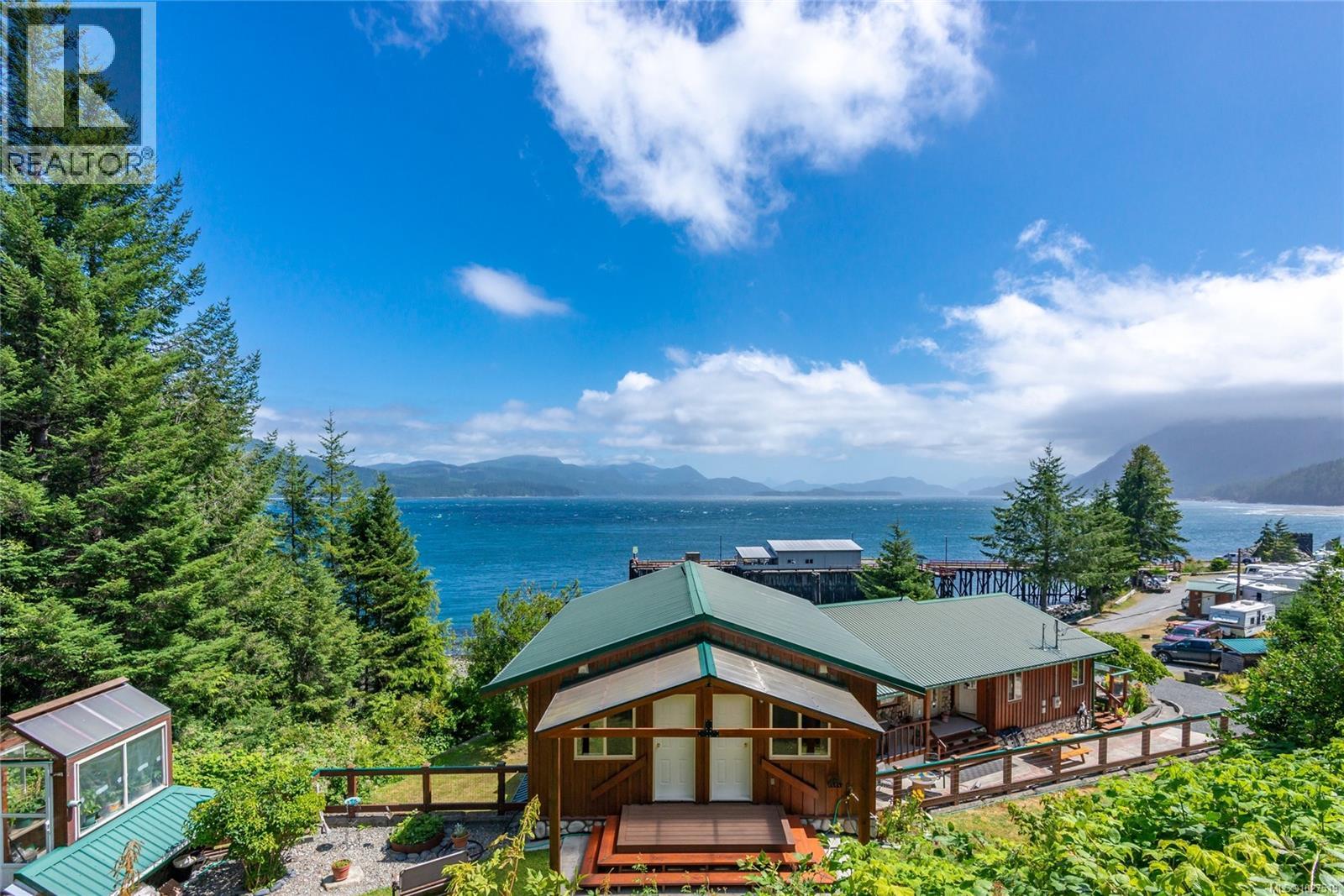 23 Sayward Rd - 1