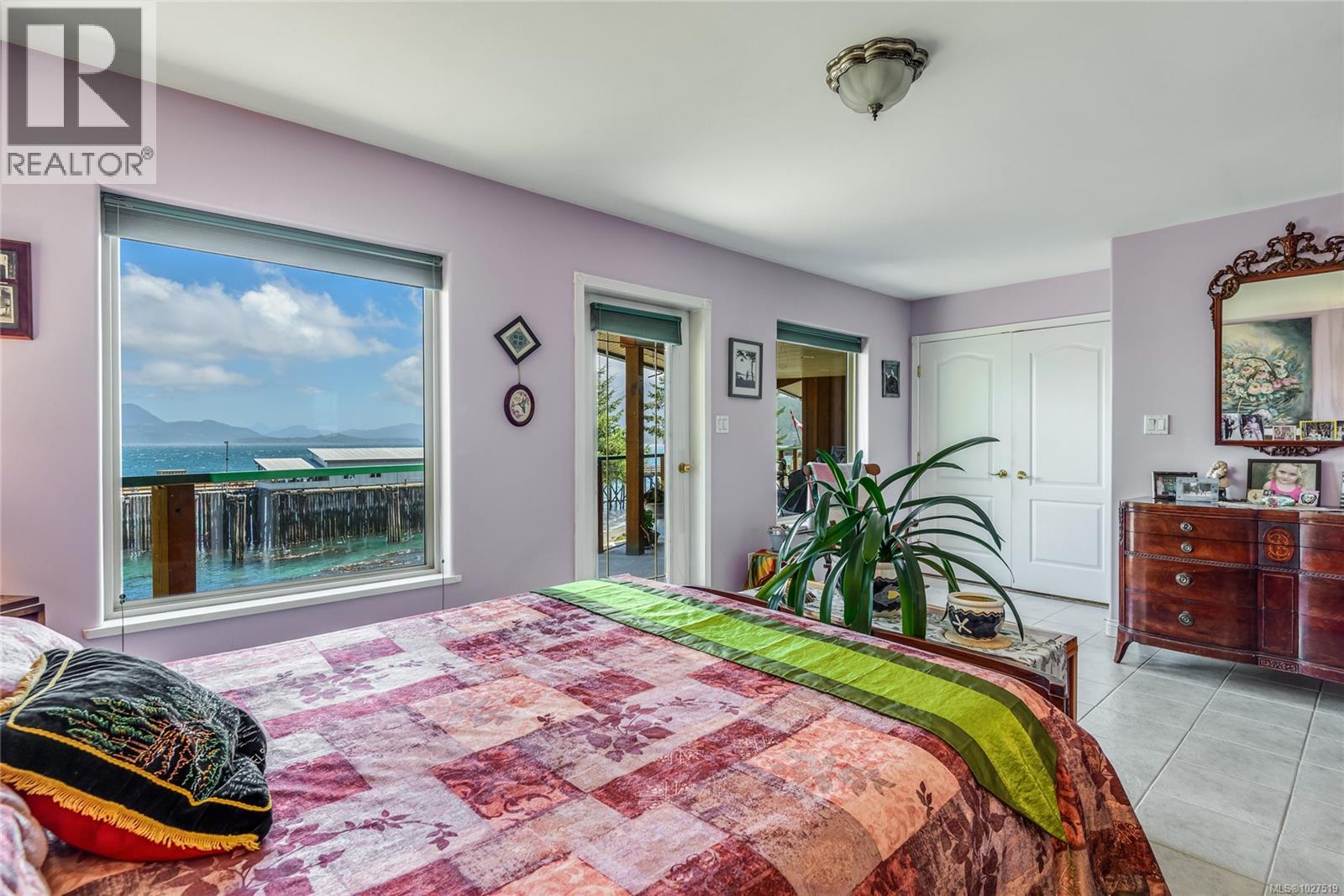 23 Sayward Rd - 26