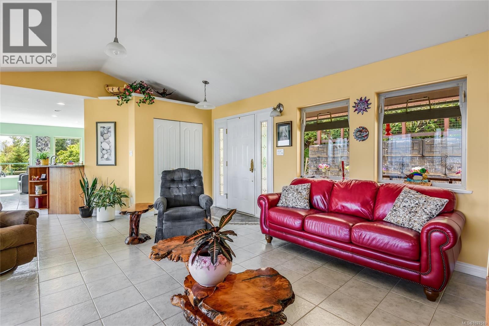 23 Sayward Rd - 8