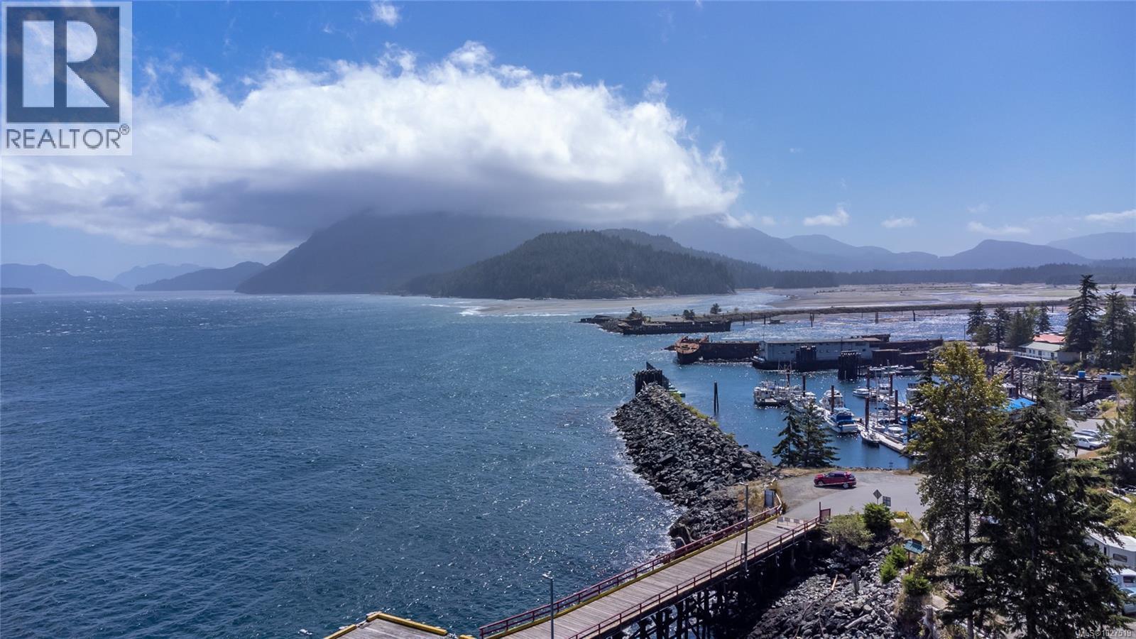23 Sayward Rd - 88