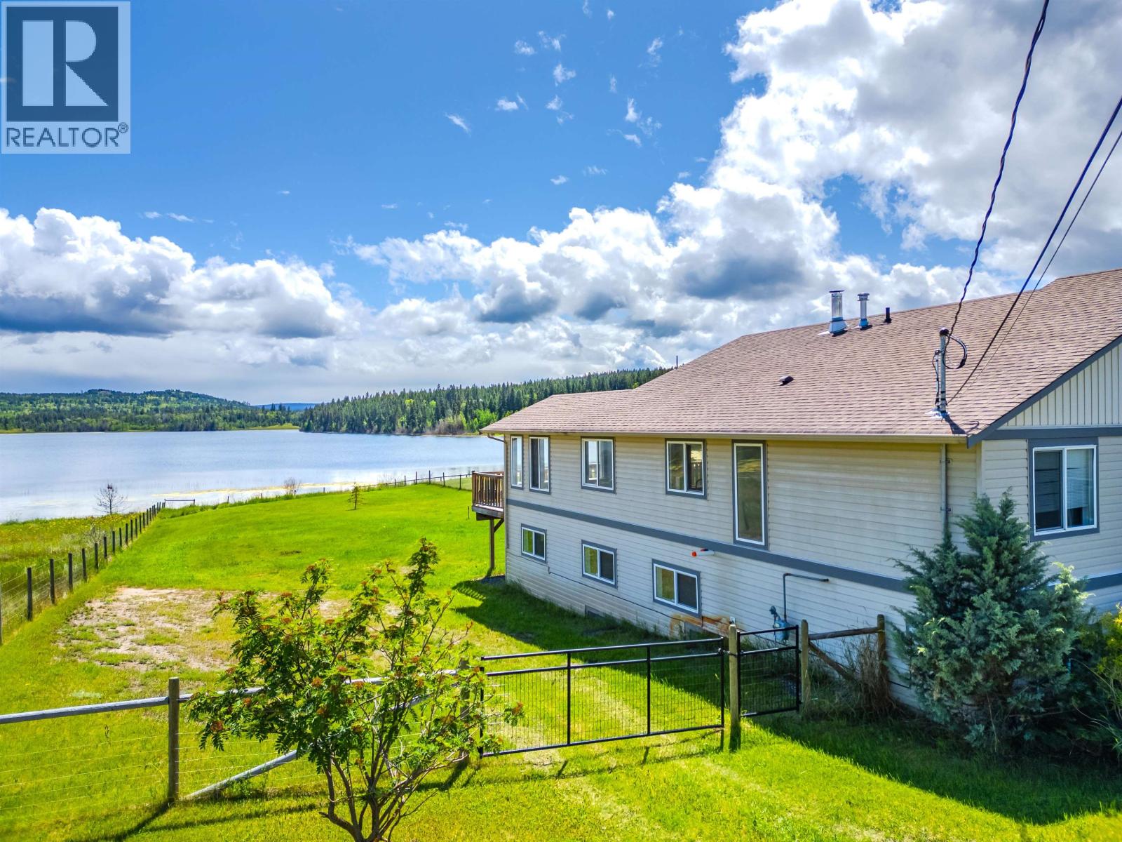 5526 LAKESIDE COURT - 28