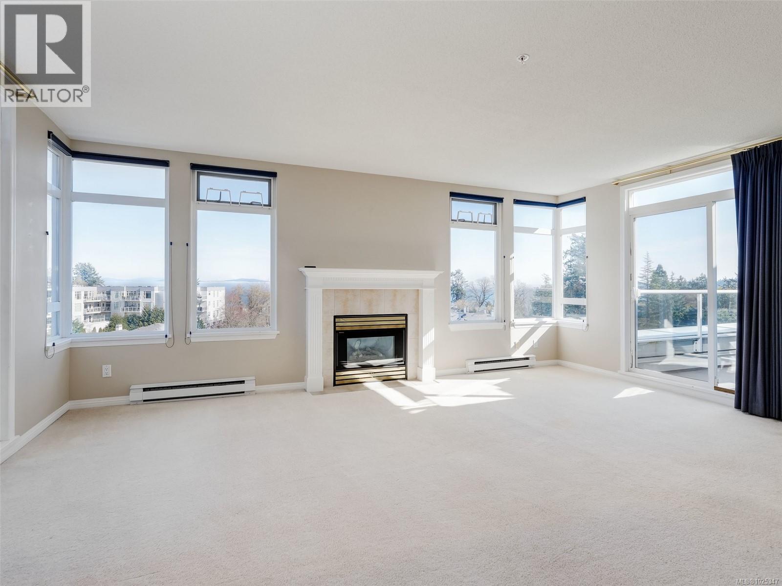 505 5110 Cordova Bay Road, Saanich