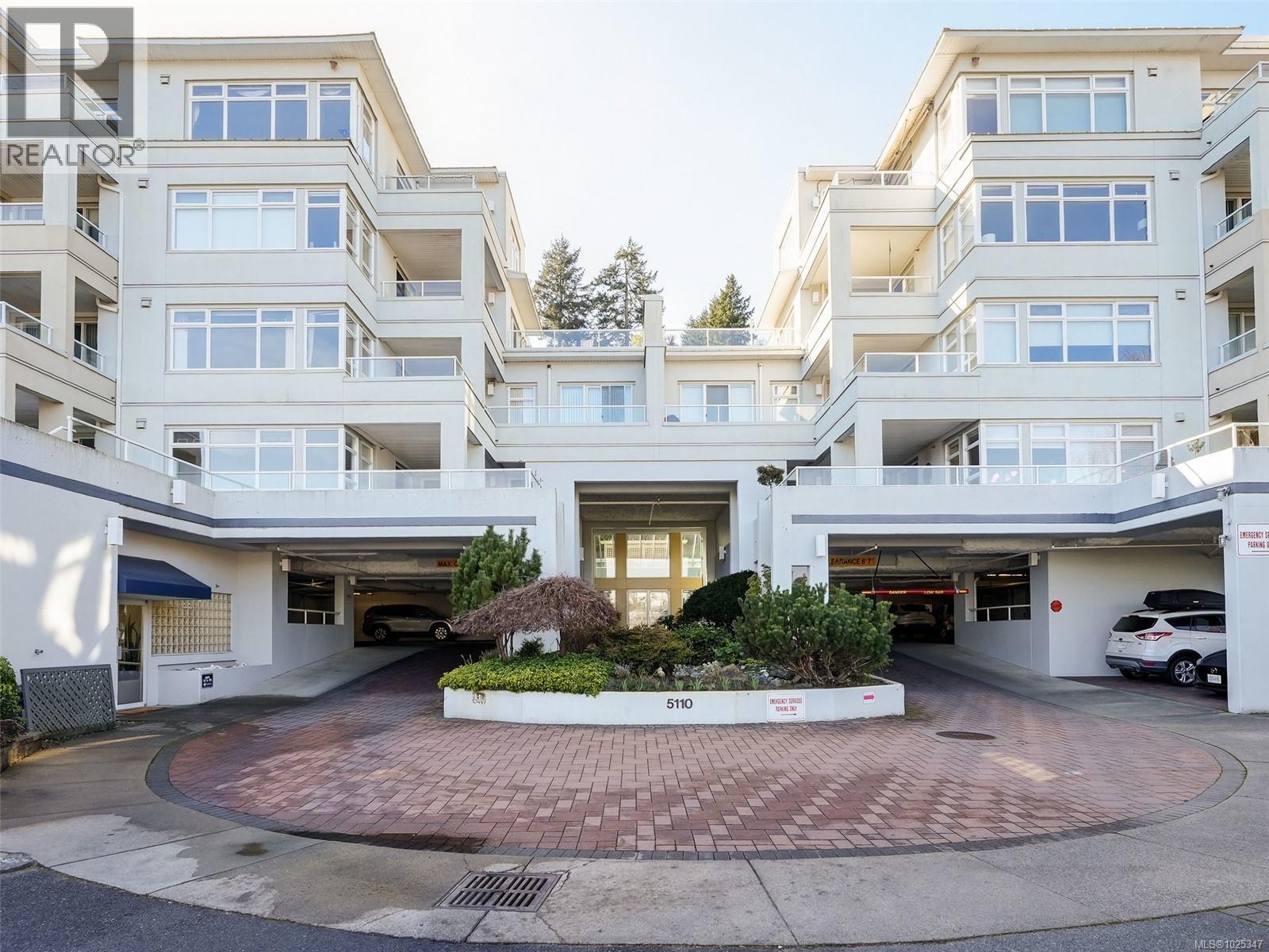 505 5110 Cordova Bay Road, Saanich