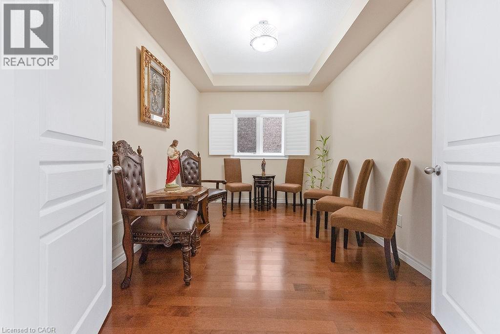 67 BELLROYAL CRESCENT - 11