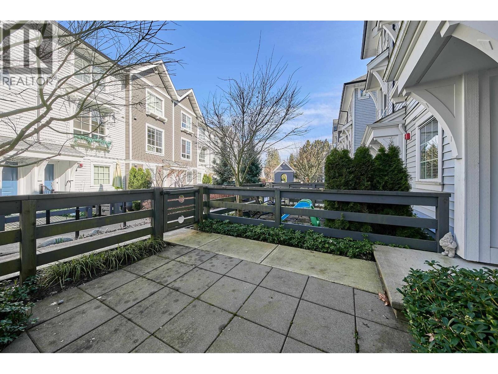 17 19696 HAMMOND ROAD, Pitt Meadows