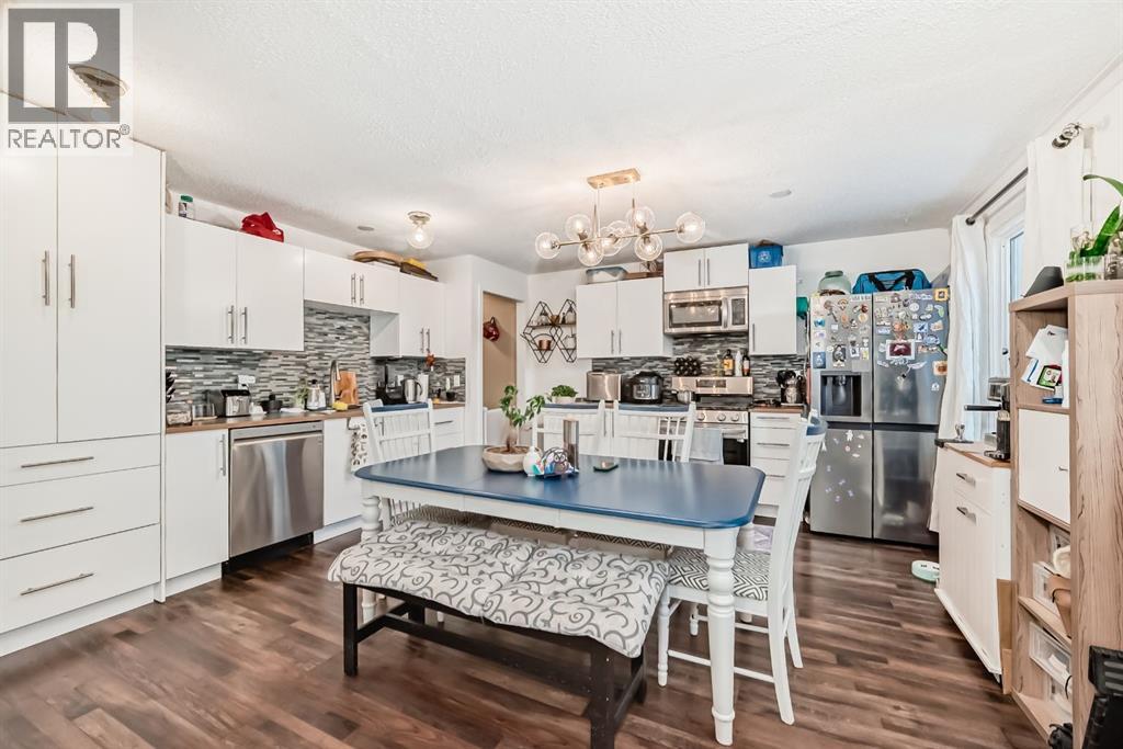 Single Family House Bungalow for Sale in  Huntstrom Drive NE Huntington Hills Calgary 