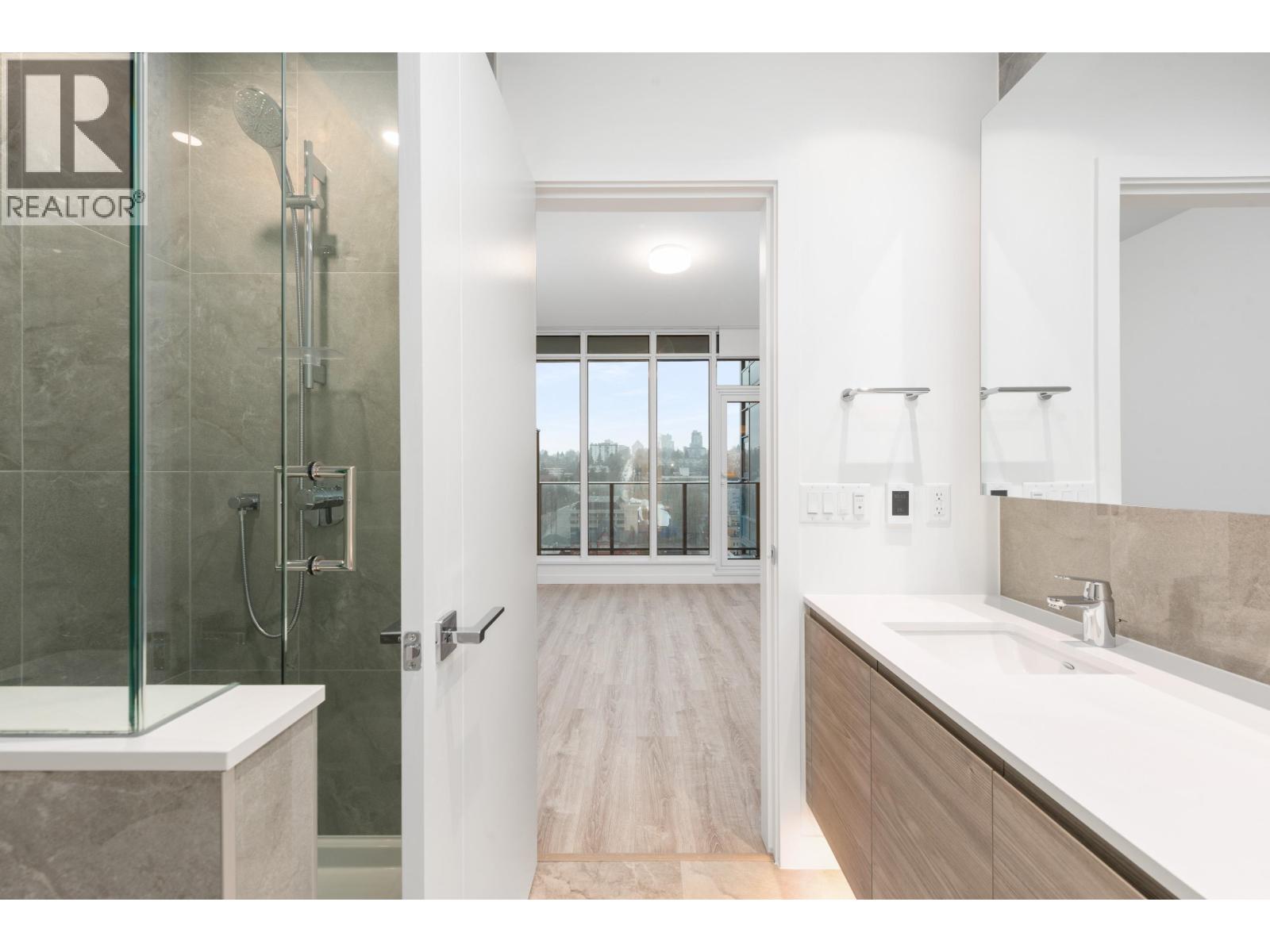 1703 660 QUAYSIDE DRIVE, New Westminster