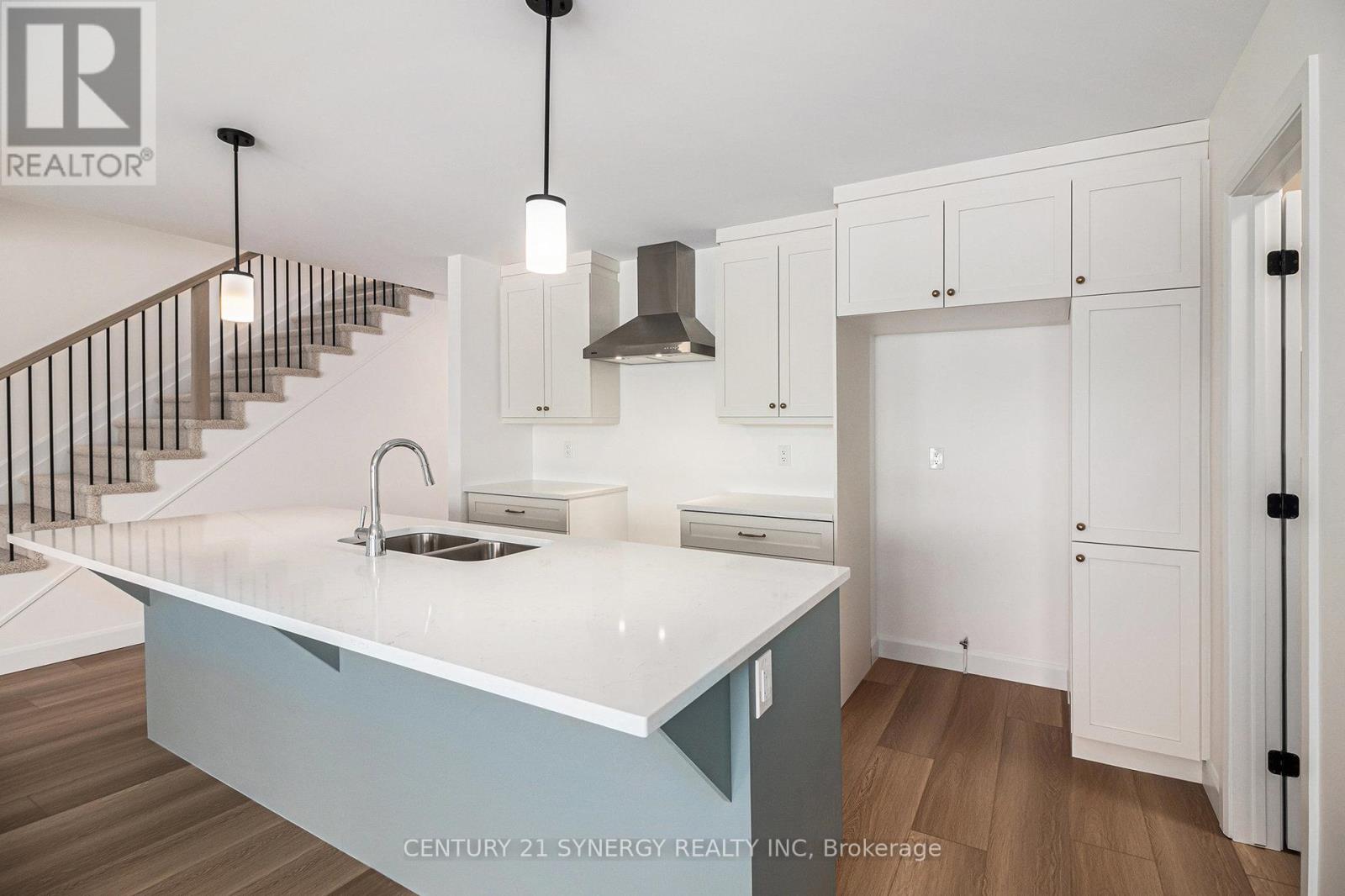 83 VILLENEUVE STREET - 8