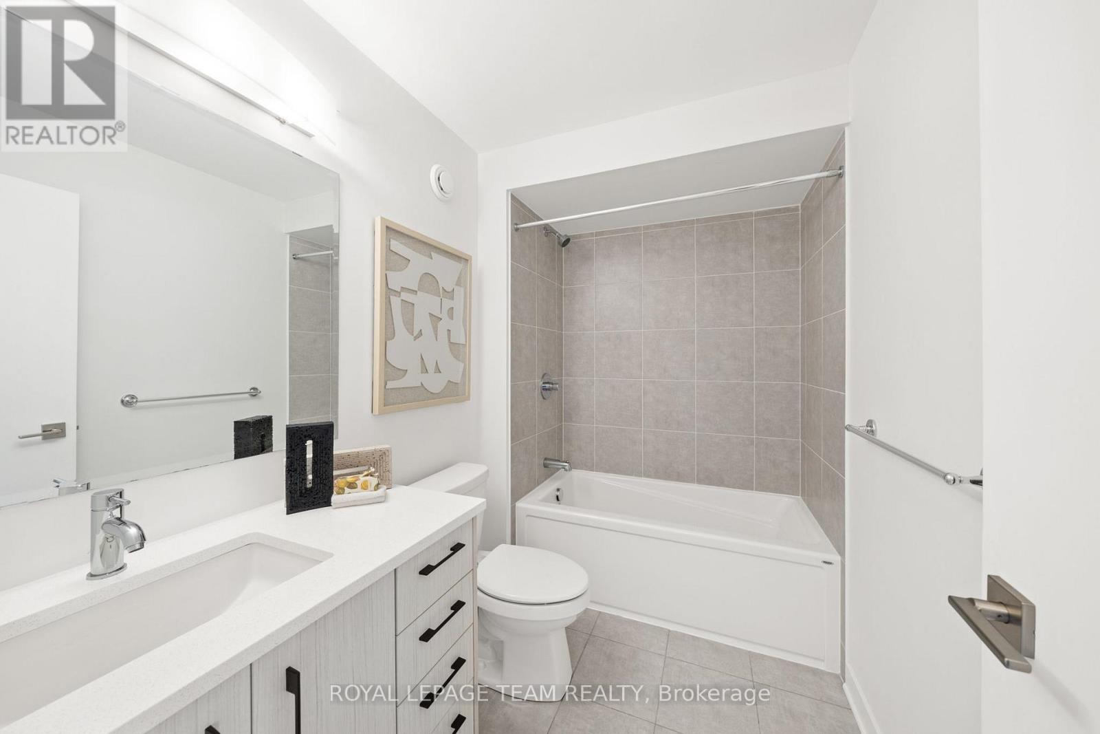222 TRUMPETER GROVE - 23