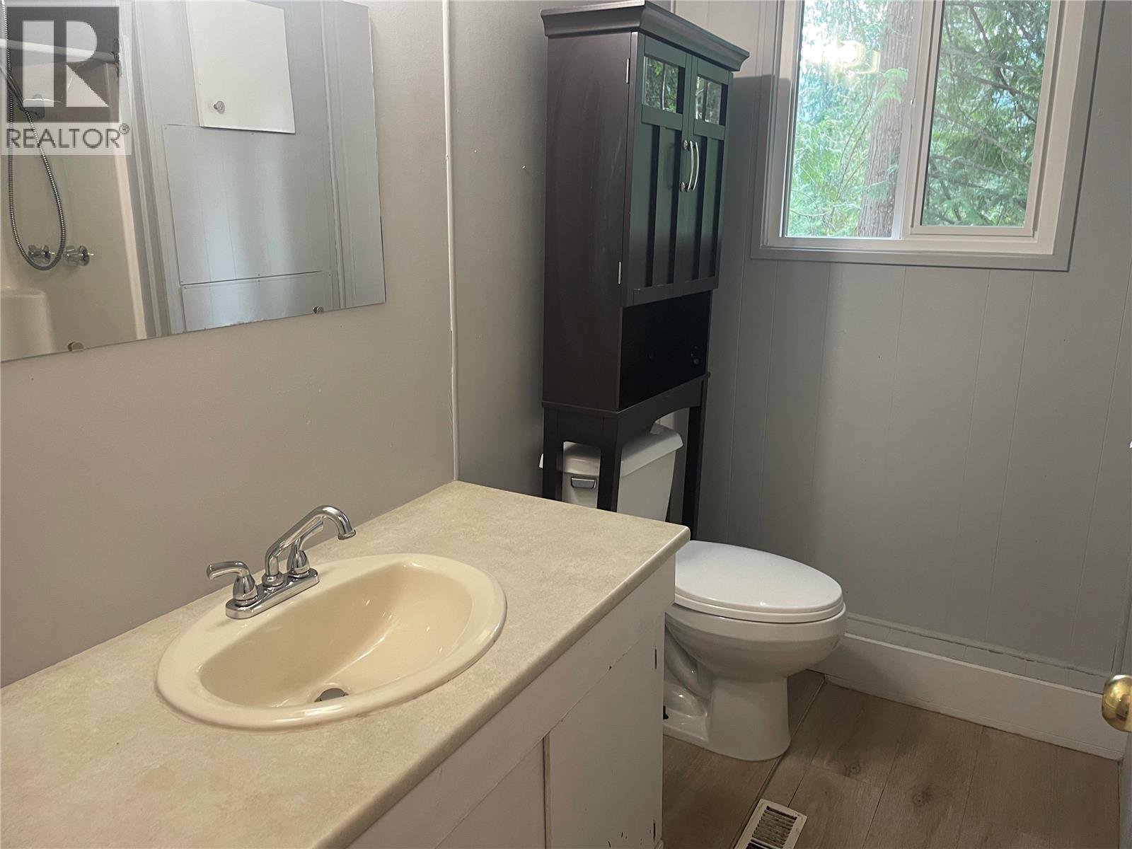 2036 Solsqua-Sicamous Road Unit# 14, Sicamous