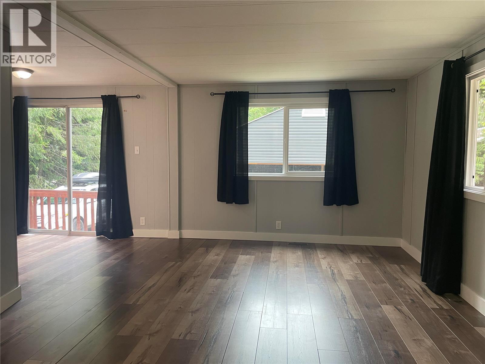 2036 Solsqua-Sicamous Road Unit# 14, Sicamous