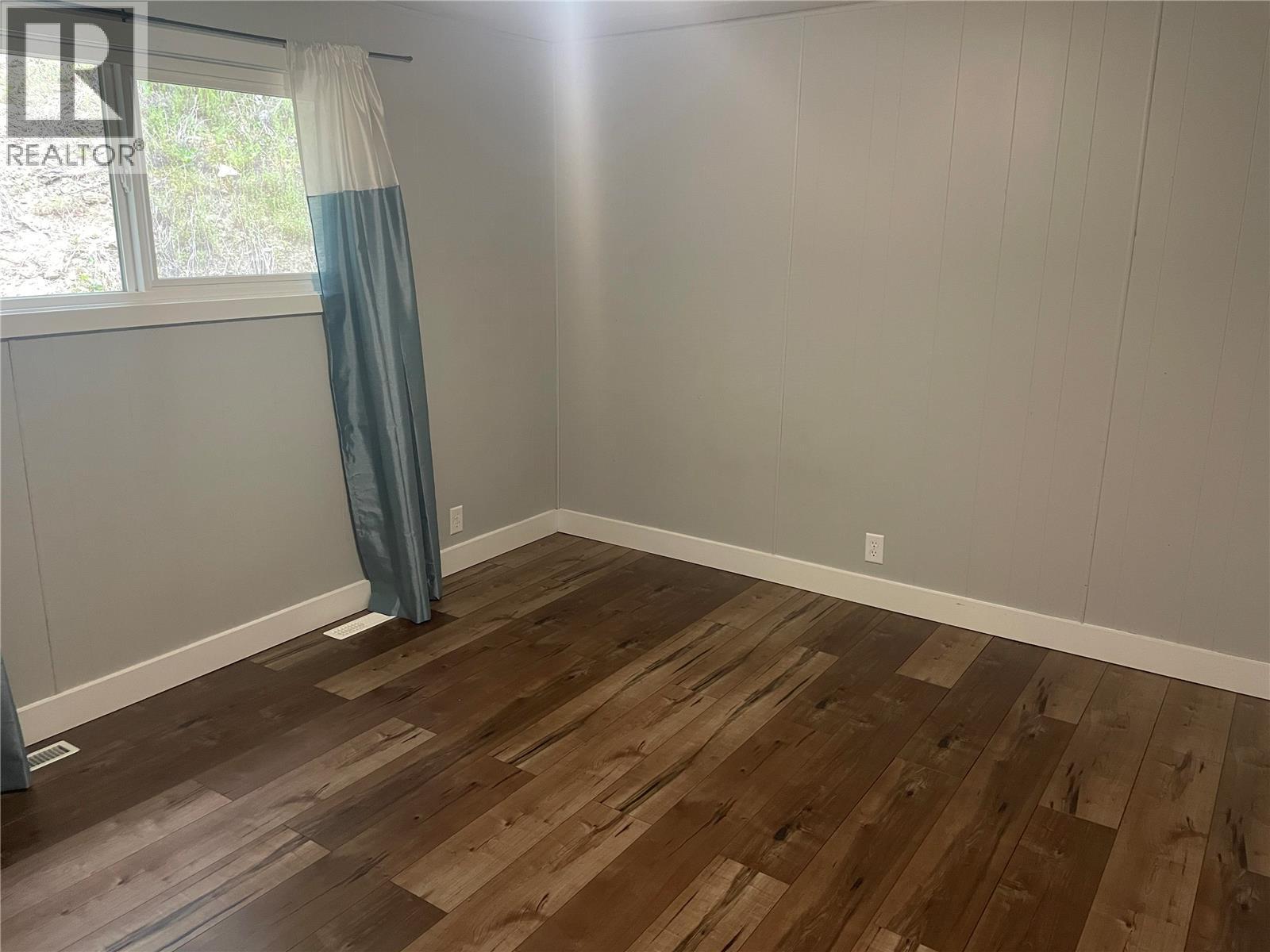 2036 Solsqua-Sicamous Road Unit# 14, Sicamous