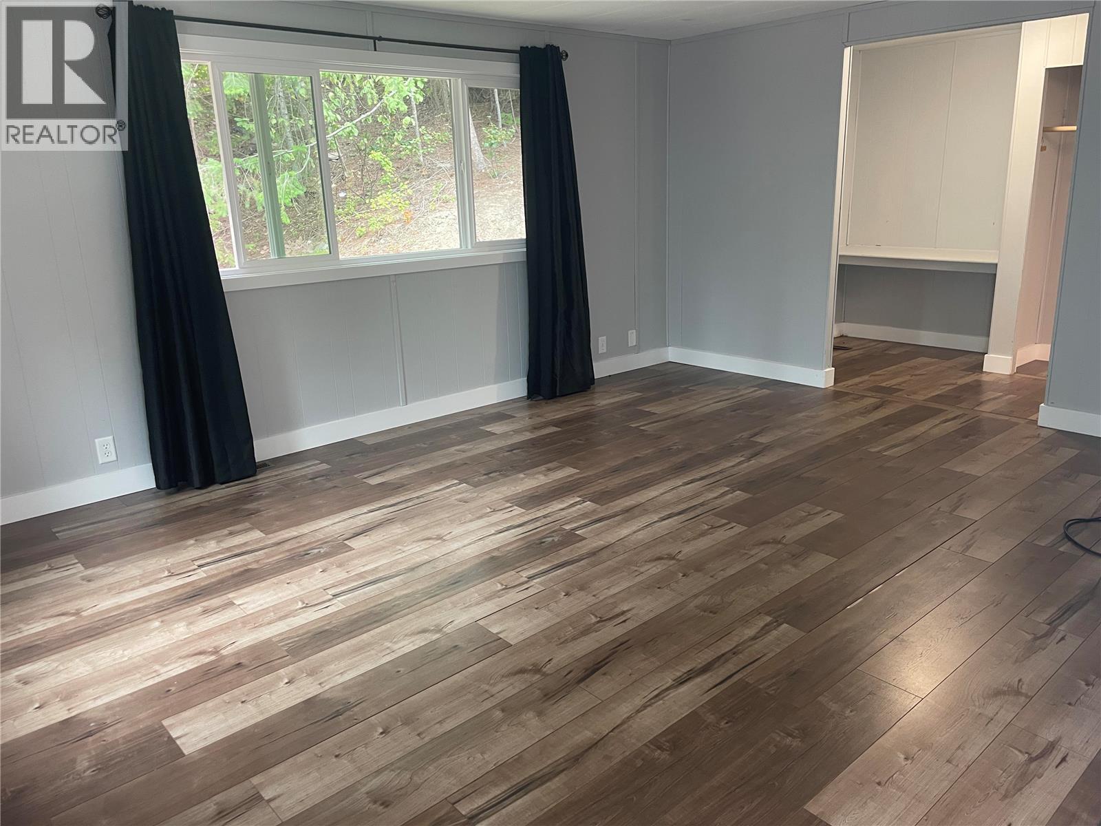 2036 Solsqua-Sicamous Road Unit# 14, Sicamous