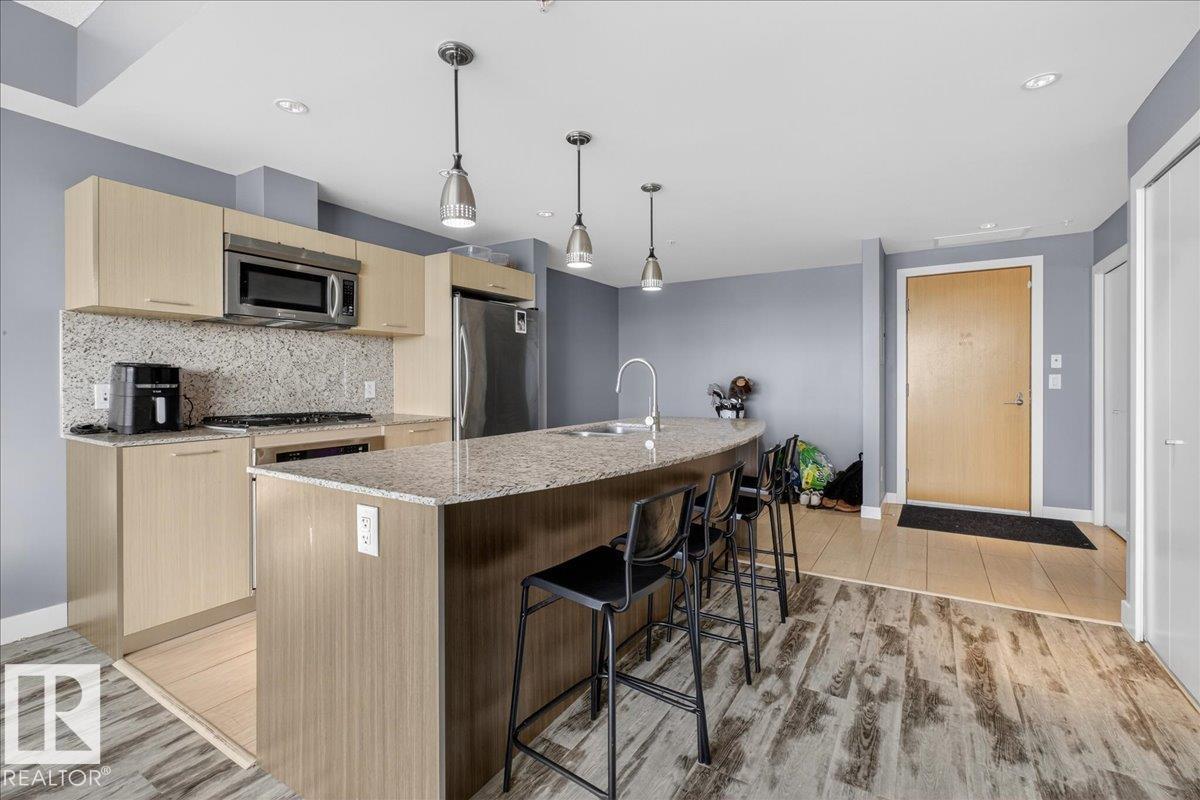 #301 2504 109 ST NW - 14