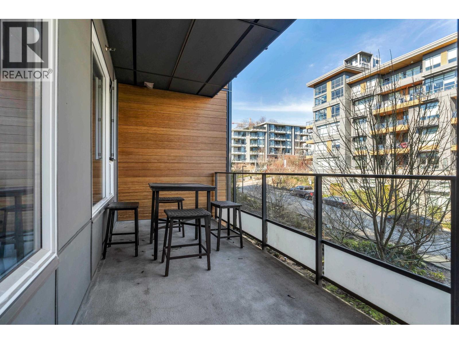 316 9168 SLOPES MEWS