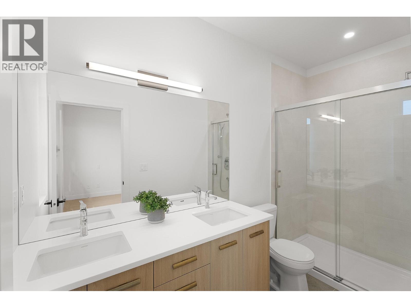 2400 Coldwater Drive Unit# 137, Kamloops