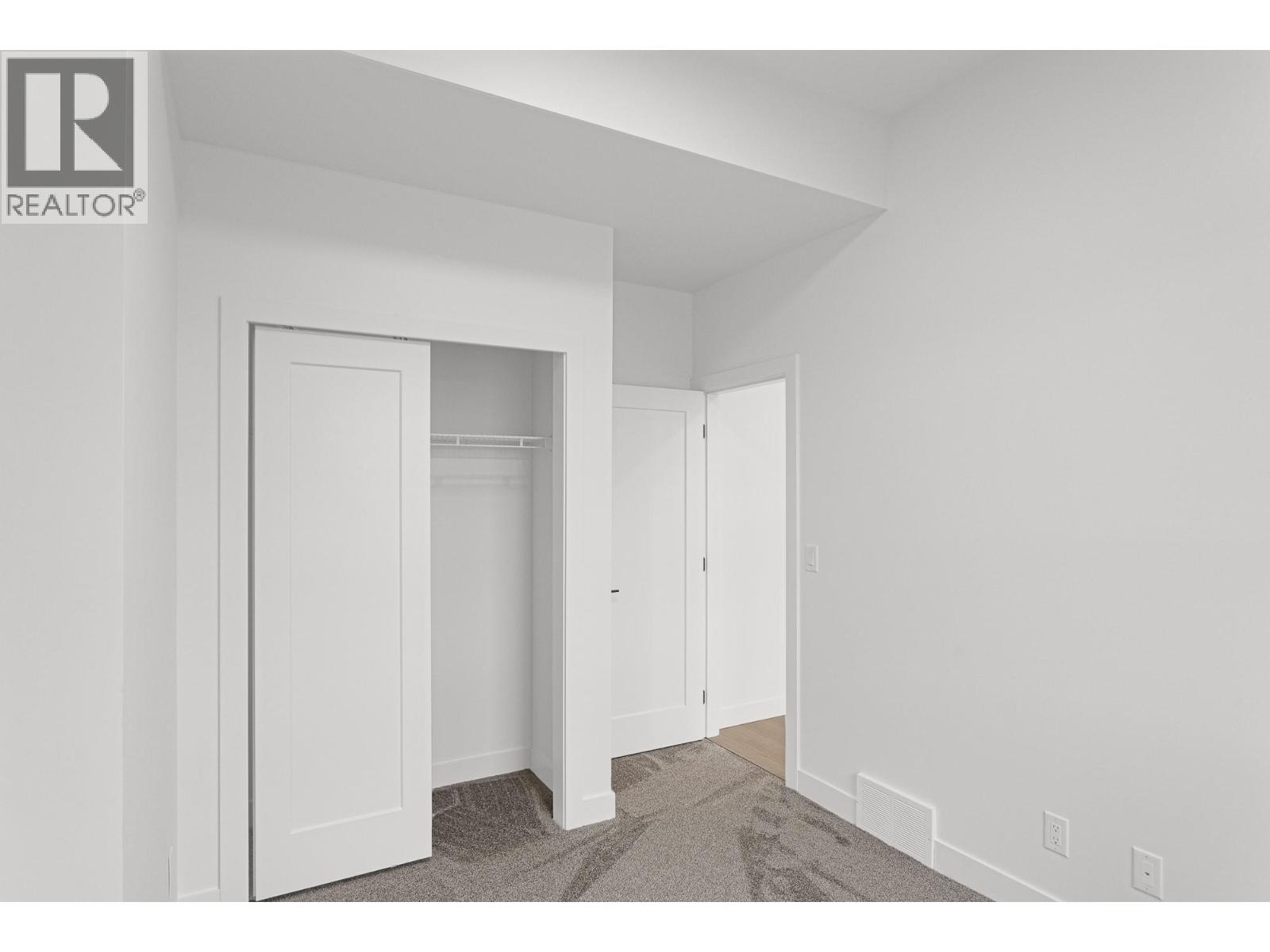 2400 Coldwater Drive Unit# 137, Kamloops