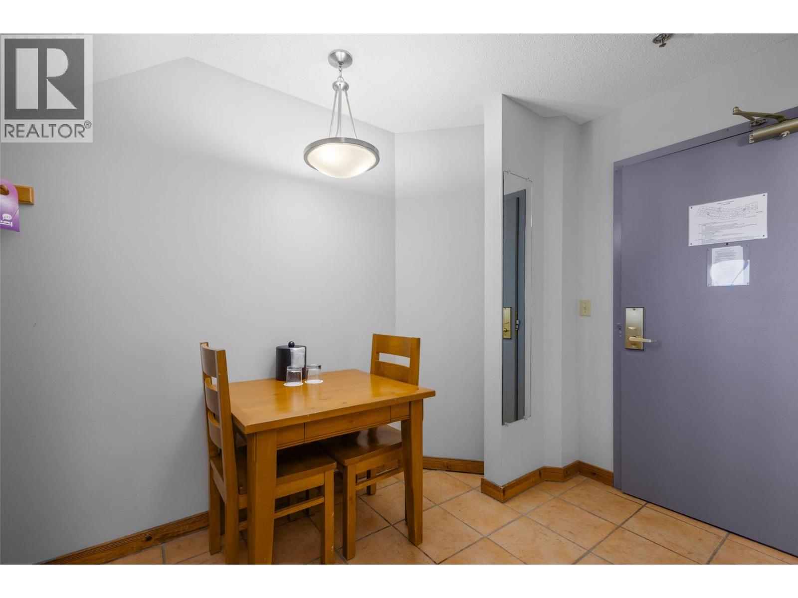 3160 Creekside Way Unit# 307, Sun Peaks