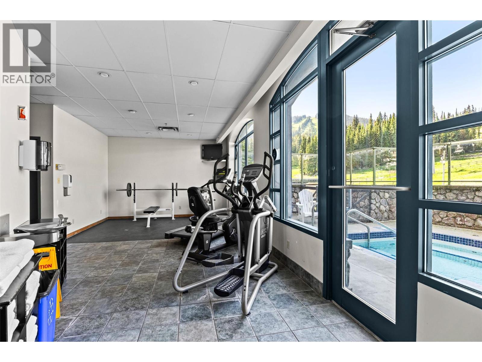 3160 Creekside Way Unit# 307, Sun Peaks