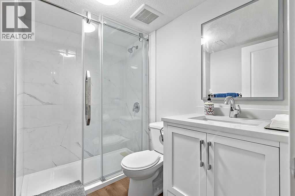 
          112 Kinniburgh Close
            <br/>
            <span>Chestermere</span>
            , 
            <span>AB</span>
             <span>T1X0R8</span>
         - Photo 26