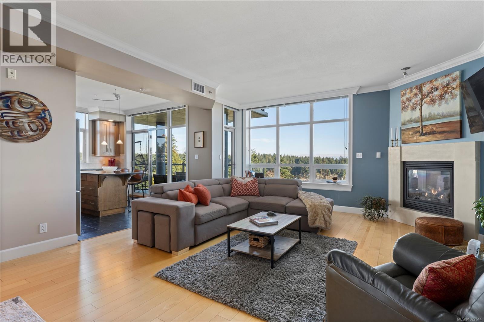 401 225 Rosehill St, Nanaimo