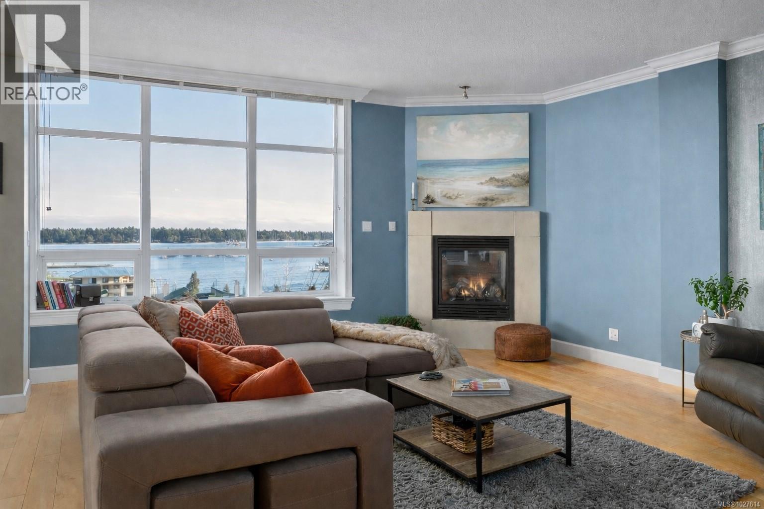 401 225 Rosehill St, Nanaimo