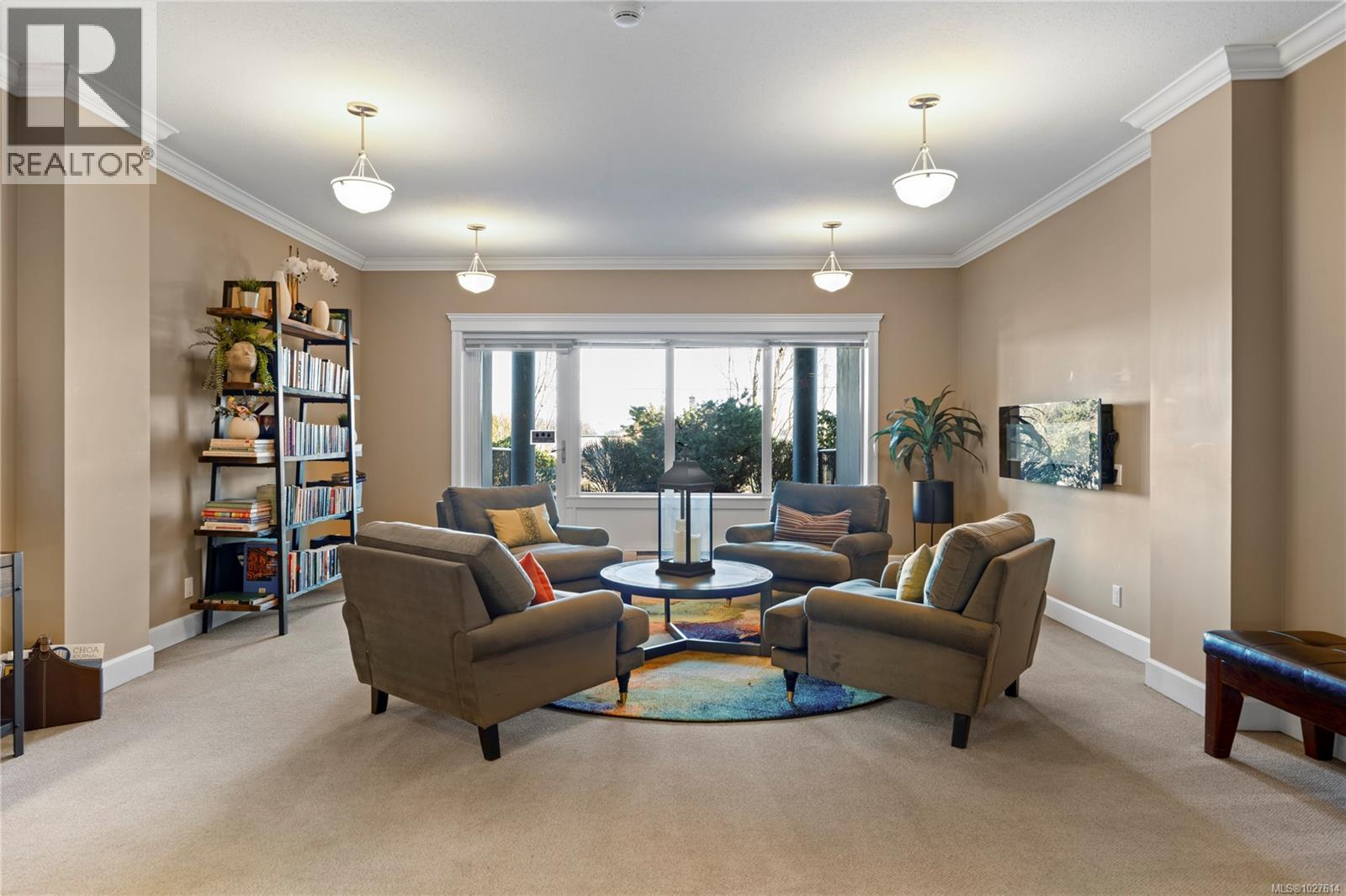 401 225 Rosehill St, Nanaimo