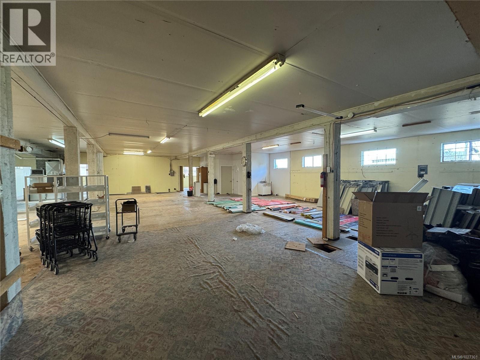 451 Albert Street - main photo