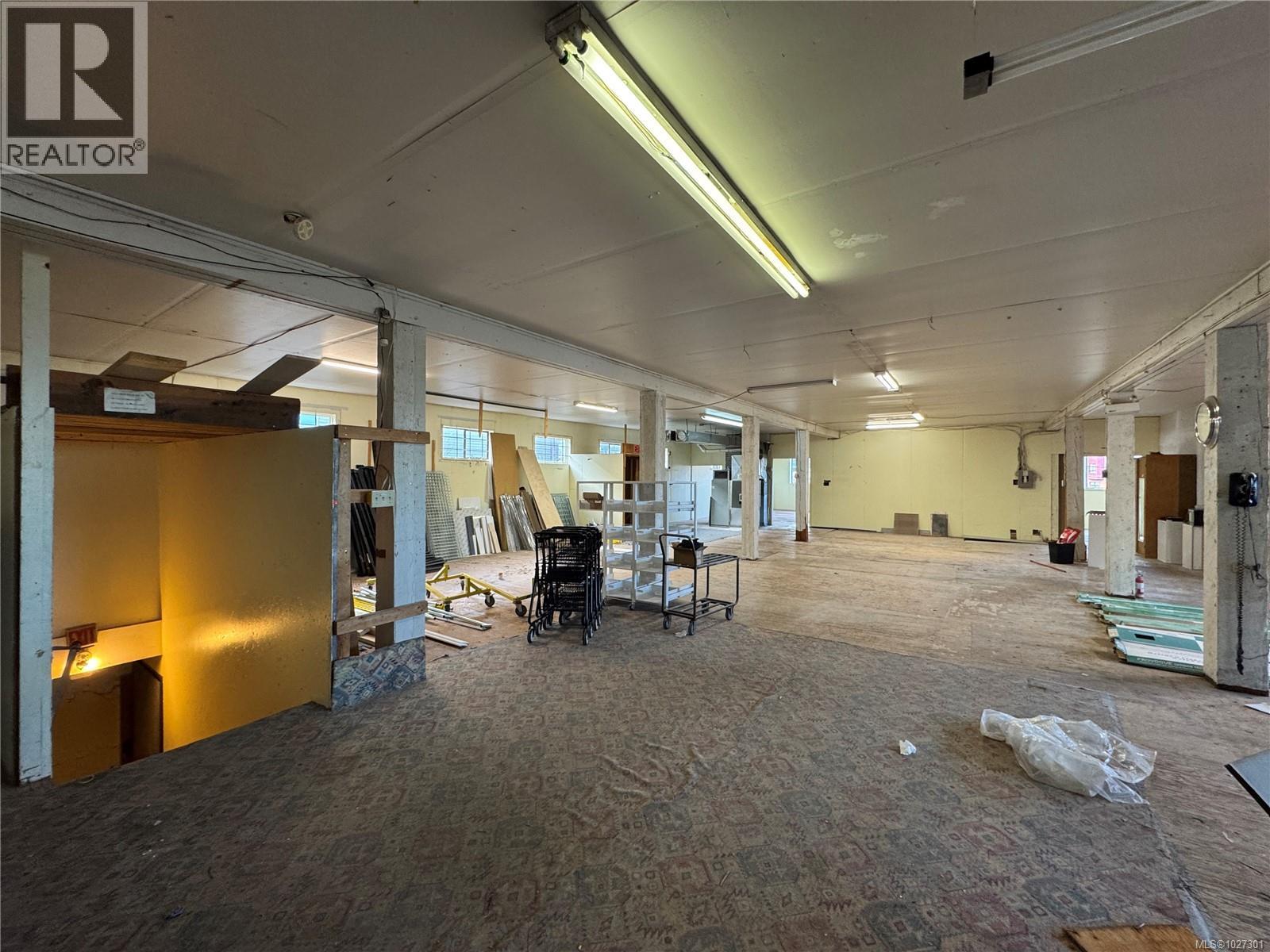 451 Albert Street - photo 2