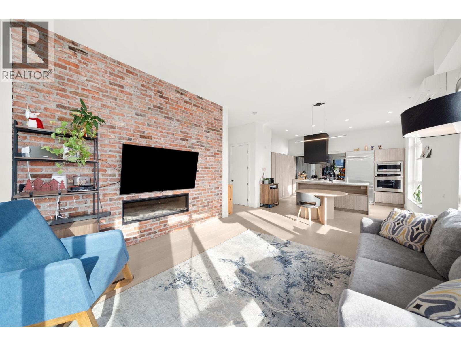 214 300 SALTER Street - main photo