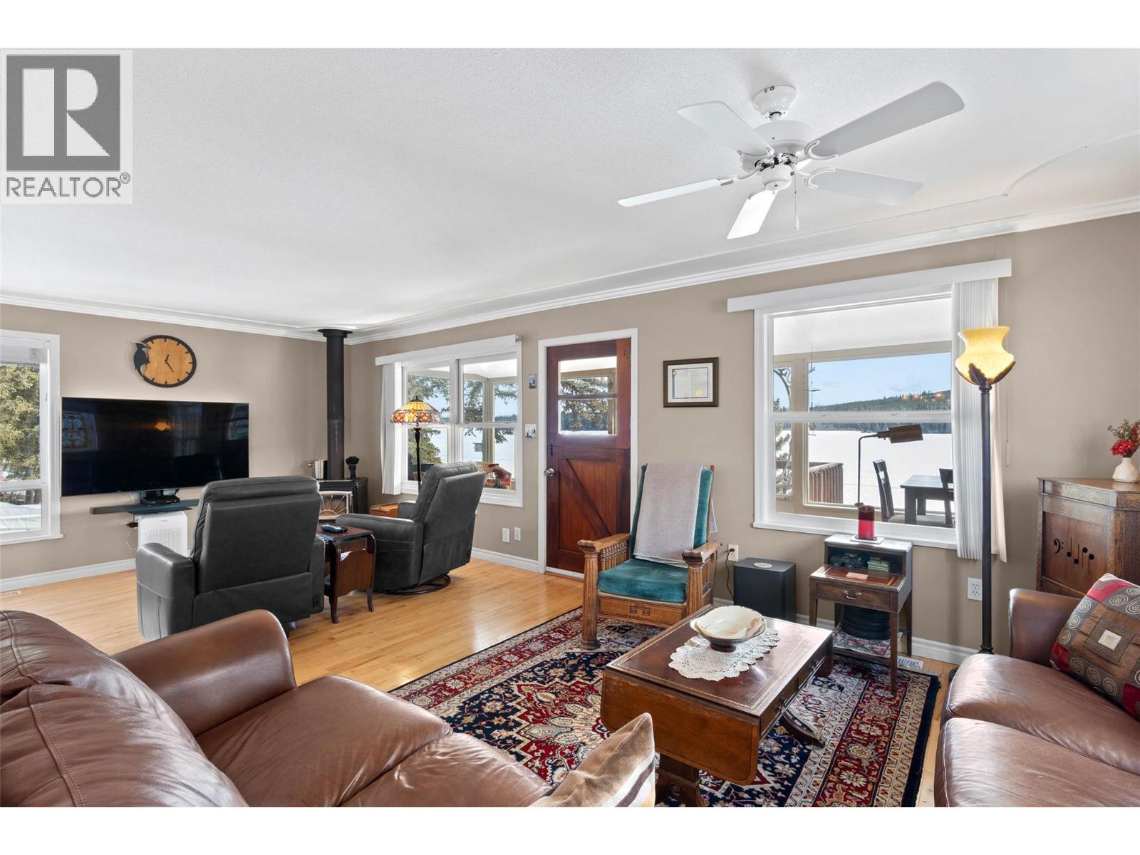 3861 WATER/3848 RAINBOW DR Street, Kamloops