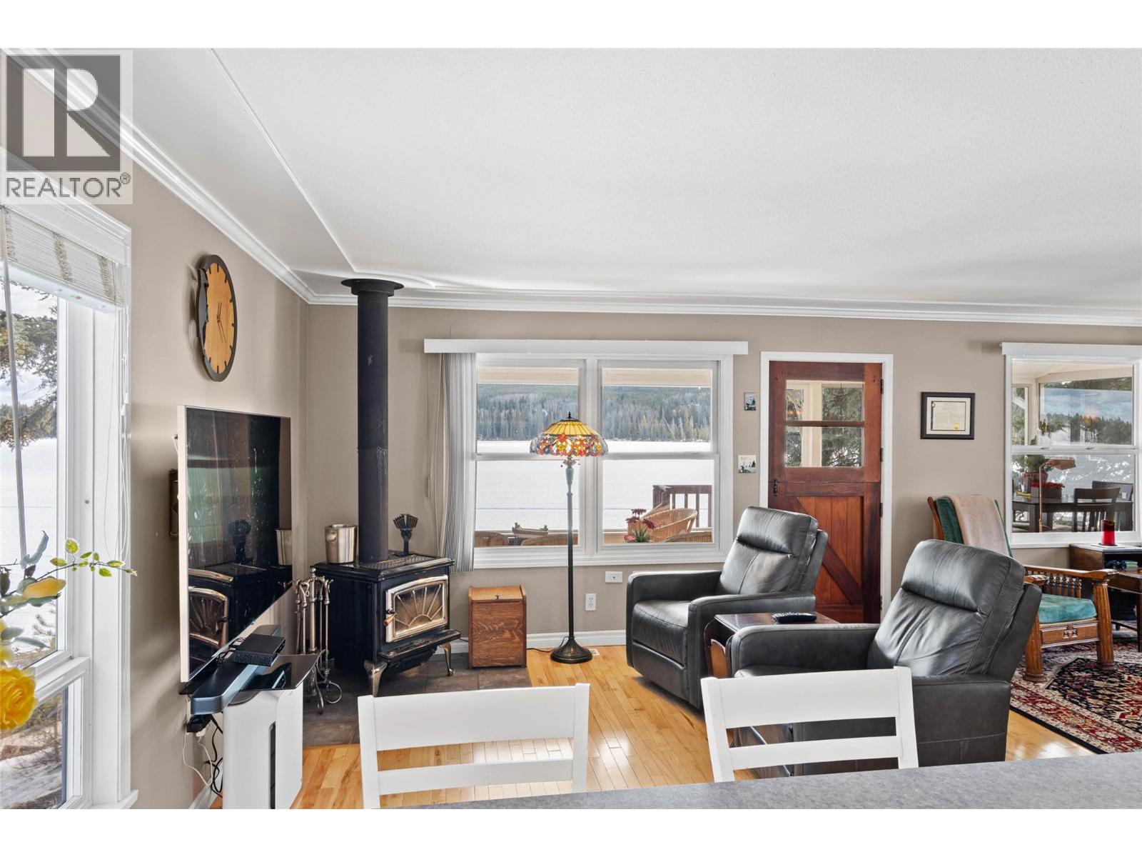 3861 WATER/3848 RAINBOW DR Street, Kamloops