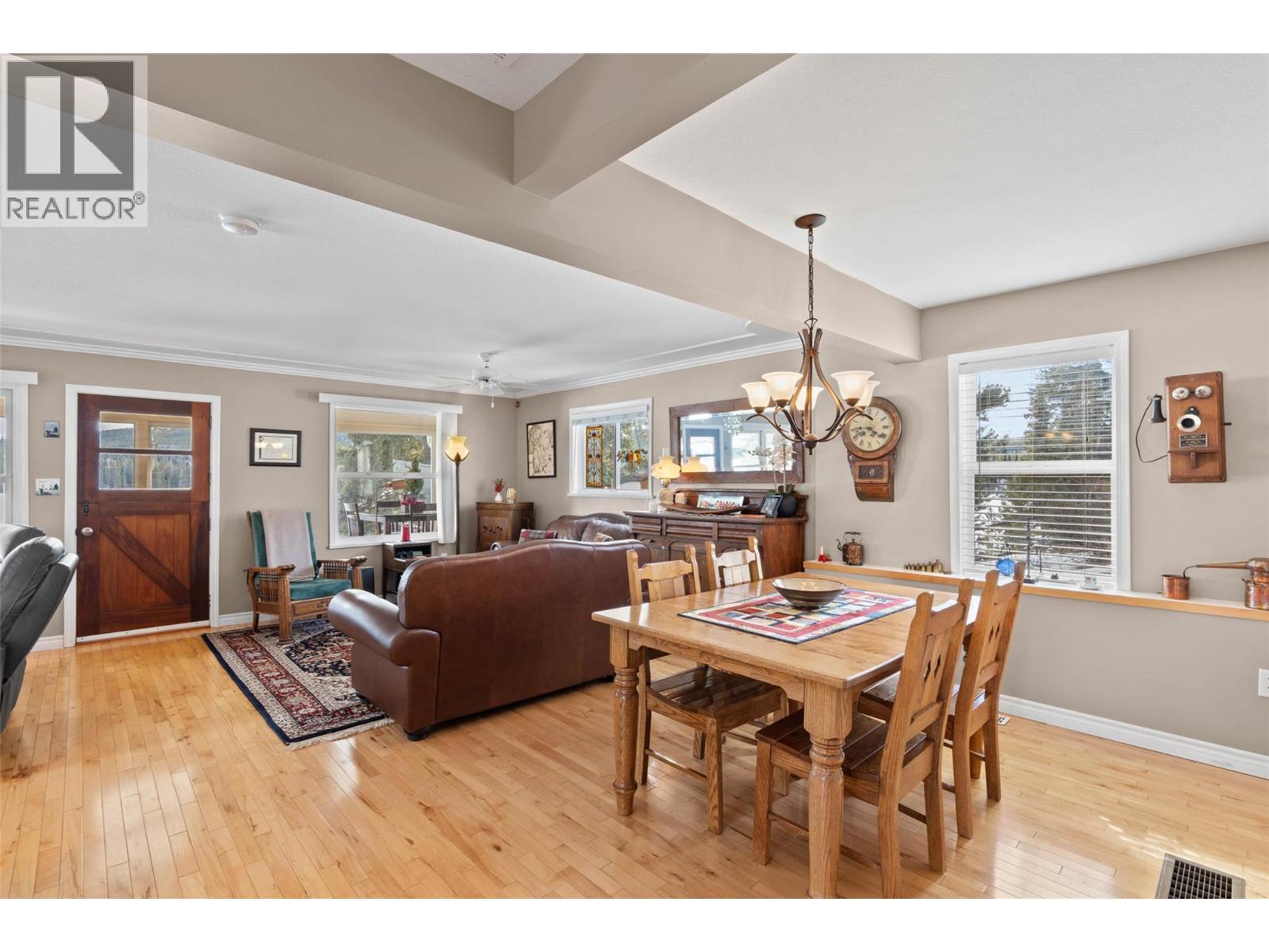 3861 WATER/3848 RAINBOW DR Street, Kamloops