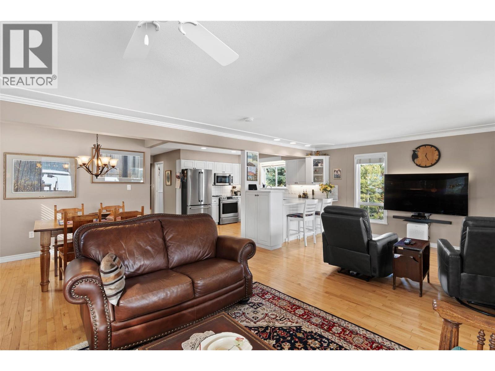 3861 WATER/3848 RAINBOW DR Street, Kamloops