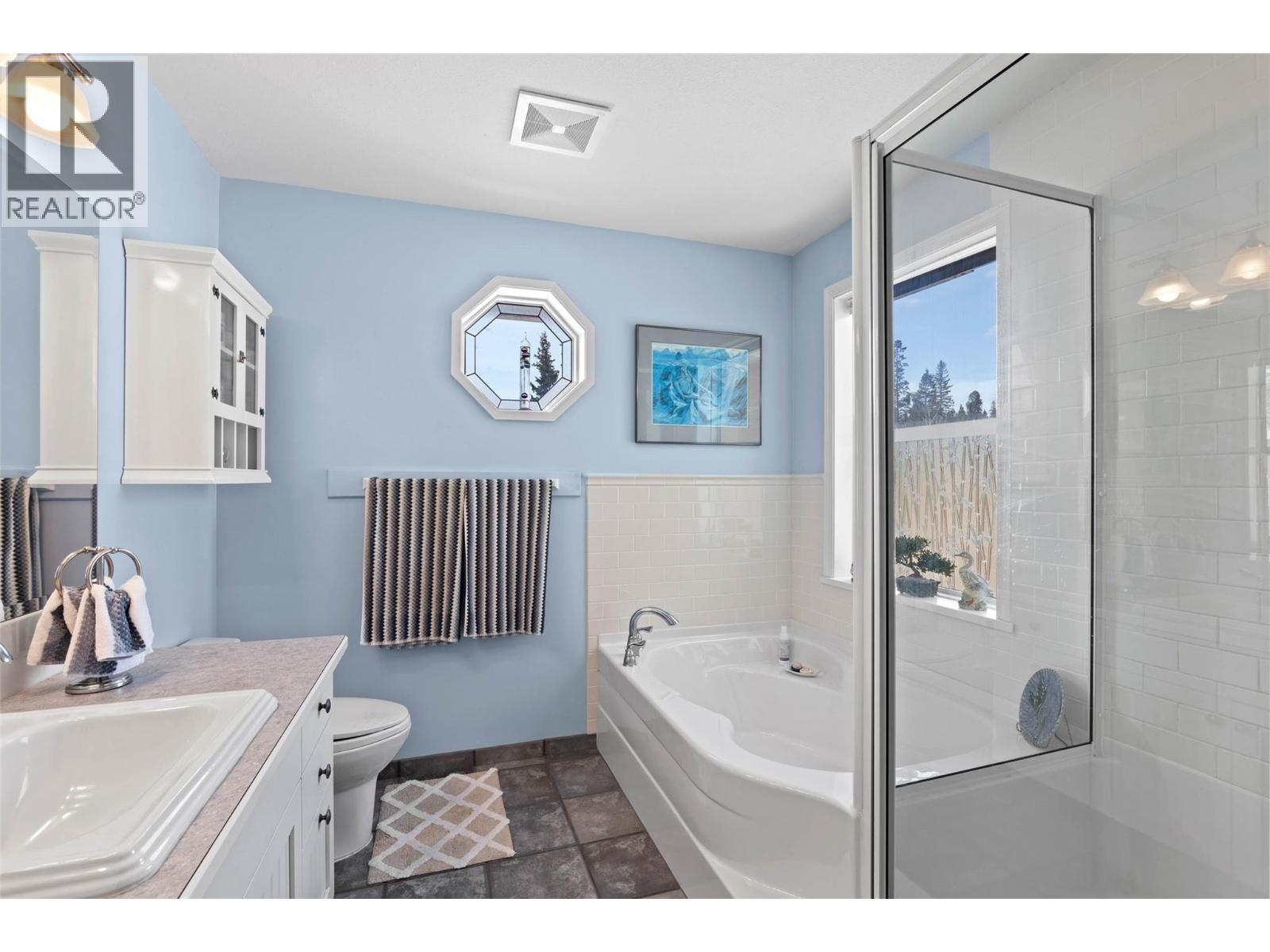 3861 WATER/3848 RAINBOW DR Street, Kamloops