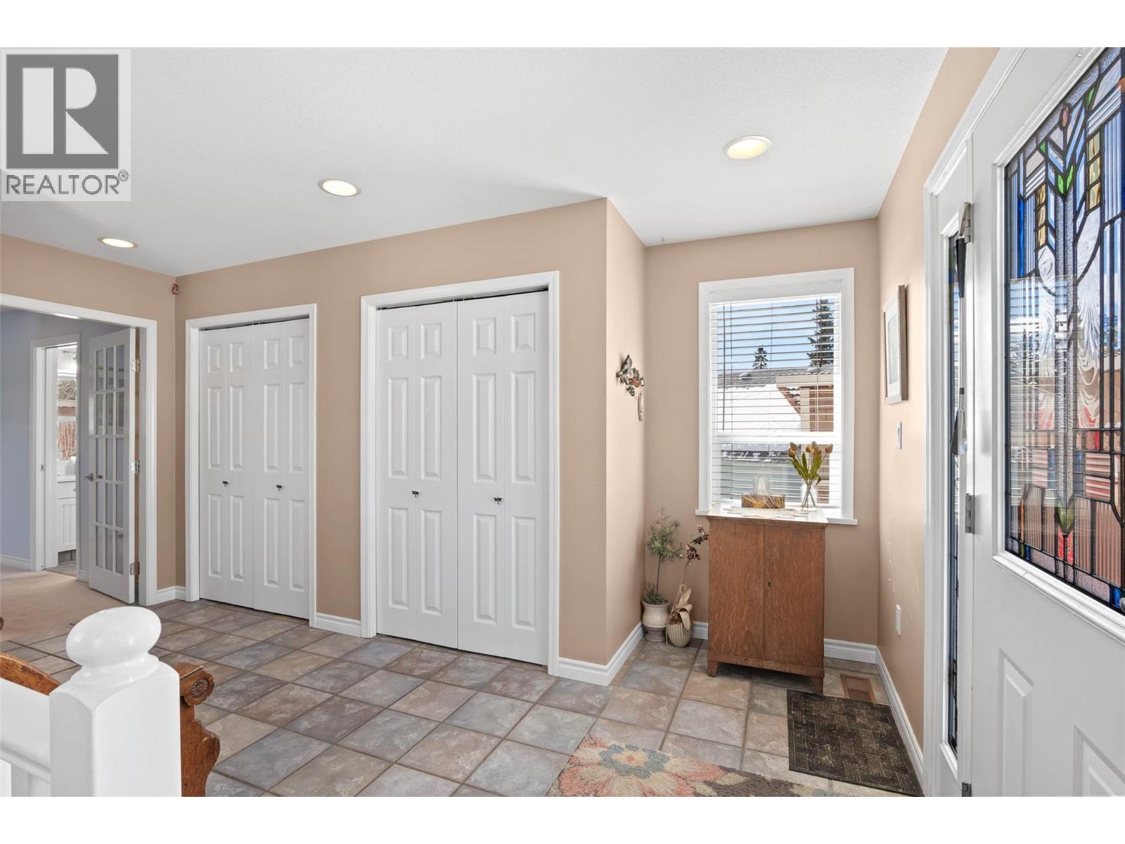 3861 WATER/3848 RAINBOW DR Street, Kamloops